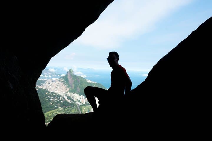 Pedra da Gávea Trail Guide: Rio's Iconic Summit Hike with Ropes and Views photo 5