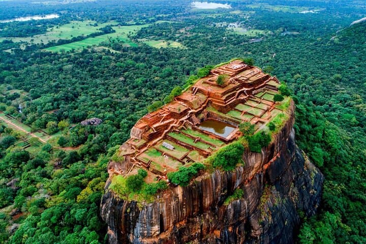 Sigiriya Rock Fortress & Dambulla Cave Temple Day Tour from Colombo photo 6