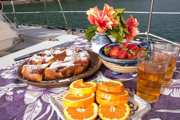 Bay of Islands Private Sailing Charter — Half-Day Yacht Cruise from Paihia photo 2