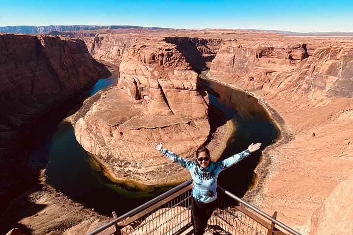 Exploring Upper Antelope Canyon and Horseshoe Bend: A Half-Day Adventure from Page, Arizona photo 6