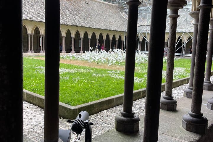 Private Shuttle to Mont Saint-Michel: Guided Day Trip from Bayeux or Caen photo 3