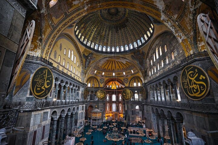 Istanbul Layover Private Tour: Maximize a 6–7 Hour Stopover with a Local Guide photo 2