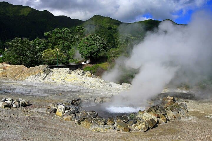 Furnas Private 4x4 Tour: Hot Springs, Volcanic Cozido & Tea Plantations photo 5