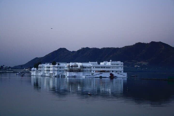 7-Day Rajasthan Road Trip: Udaipur, Jodhpur & Jaisalmer Cultural Circuit photo 2