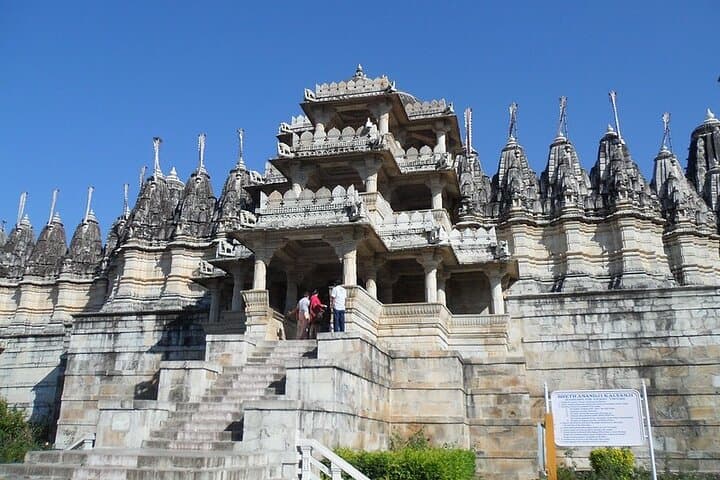 7-Day Rajasthan Road Trip: Udaipur, Jodhpur & Jaisalmer Cultural Circuit photo 3
