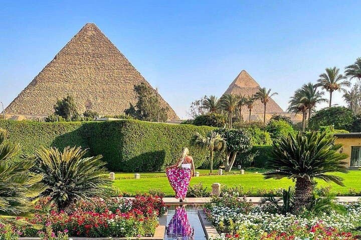 Four-Day Cairo–Aswan–Luxor Nile Cruise from Hurghada with Flights and Hot-Air Balloon