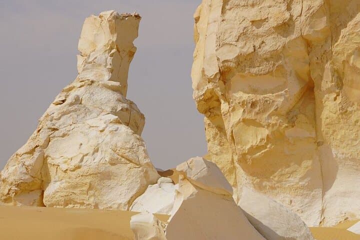 Exploring Egypt's White Desert: 2-Day Private Camping Safari from Cairo