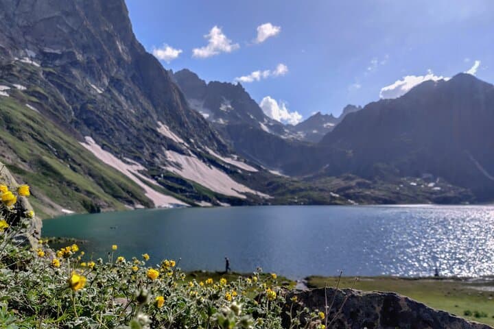 Kashmir Great Lakes Trek: 7-Day Monsoon Alpine Lakes Trek from Srinagar photo 3