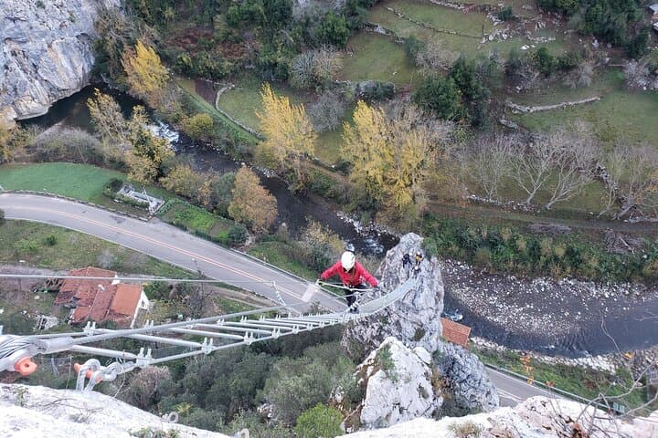 La Hermida Via Ferrata: Stairway to Heaven K4 Introduction in Cantabria