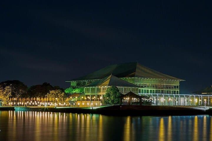 Half-Day Private Colombo City Tour: Top 18 Sights from the Port photo 2