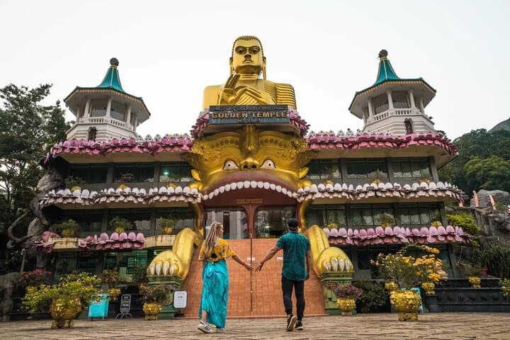 Sigiriya Rock Fortress Instagram Tour: Hike Lion Rock, Pidurangala & Dambulla in One Day photo 4