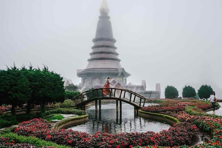 Full-Day Doi Inthanon Adventure from Chiang Mai: Peaks, Pagodas & Waterfalls
