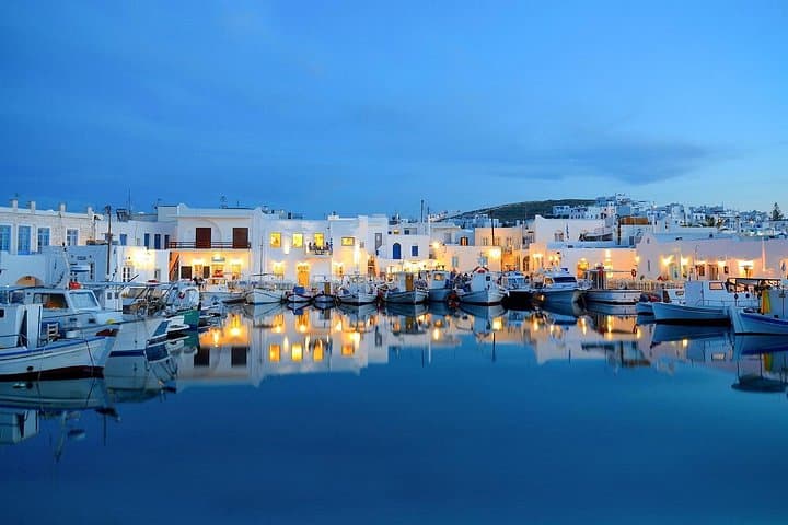 7-Day Private Mykonos Paros Santorini Island-Hopping from Athens photo 5