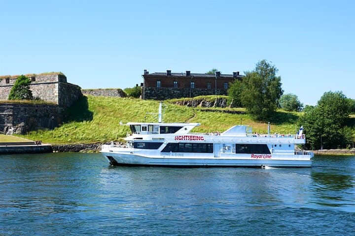 Helsinki Archipelago Sightseeing Cruise: Suomenlinna & South Harbour Views photo 3