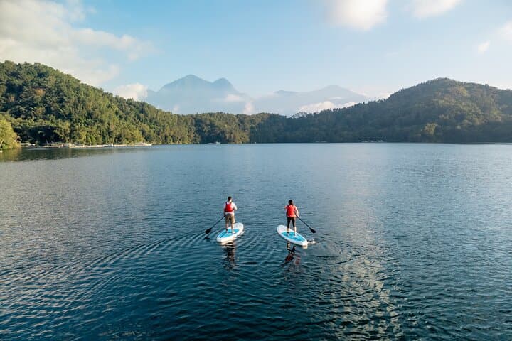 Private Stand-Up Paddleboarding on Sun Moon Lake: Glide, Learn, and Capture the View photo 5