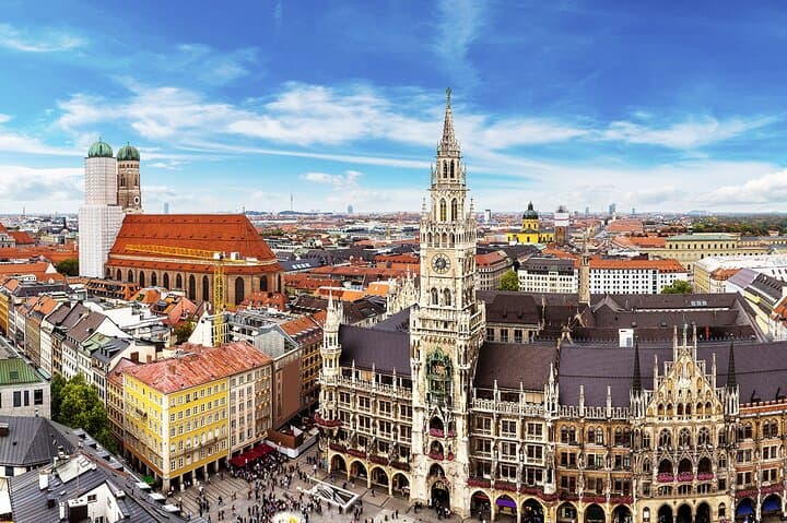 Prague to Munich private transfer with optional Plzen or Regensburg stop photo 3