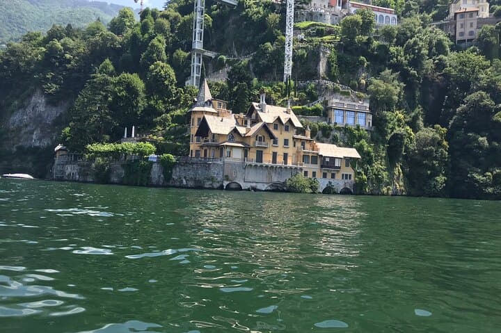 Private 4-Hour Lake Como Boat Tour to Bellagio, Varenna & Isola Comacina photo 2