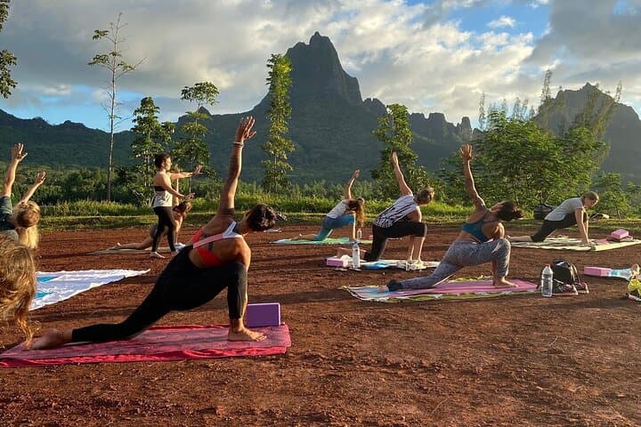 Private Yoga in Mo'orea - 75-Minute Personalized Lagoonside Session photo 2