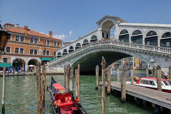 12-Day Highlights: Rome, Florence, Venice & Paris — Train, Museums & Canals photo 5