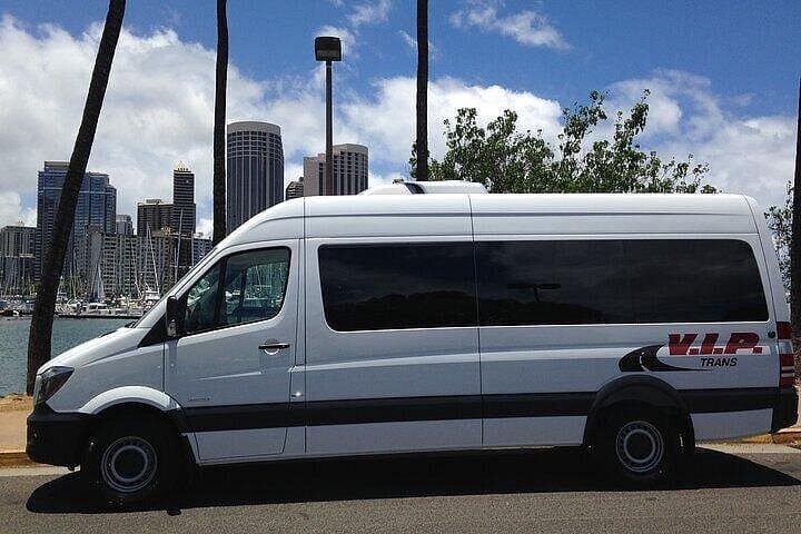 Kona Hotel Departure Transfer to KOA — Shared Shuttle from Kona, Waikoloa & Mauna Kea photo 3