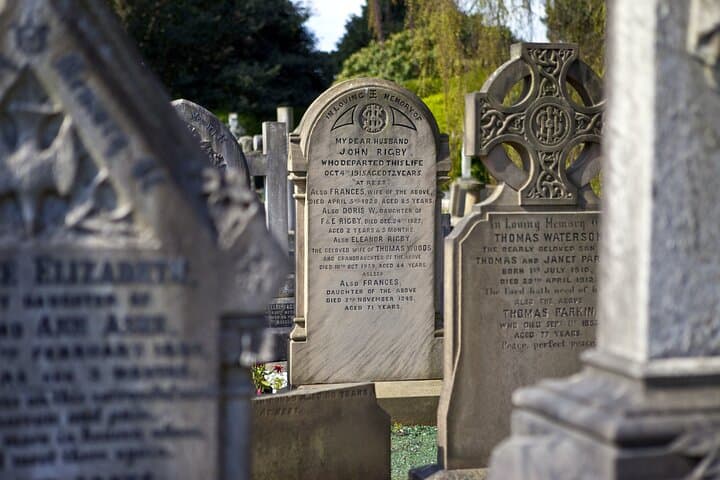 Liverpool Ultimate Beatles Ticket-To-Ride: Half-Day Private Tour of Fab Four Sites photo 5