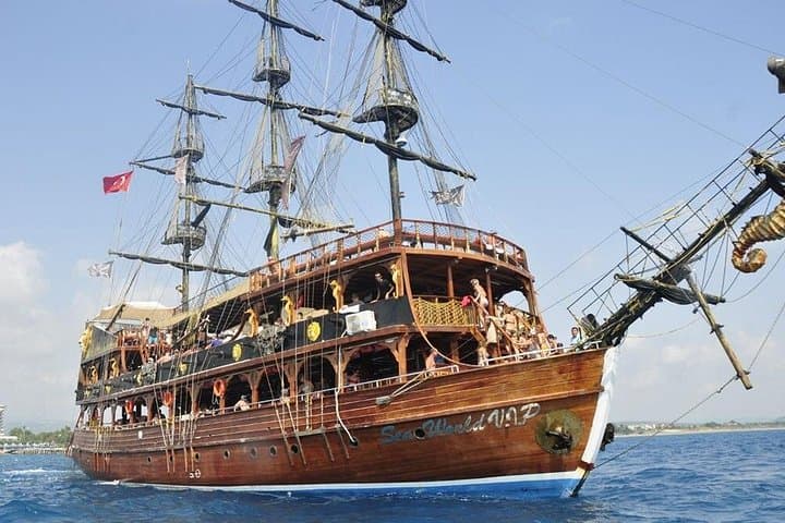 Side Blau Laguna Pirate Boat Cruise: Manavgat River, Snorkel & Foam Party photo 2
