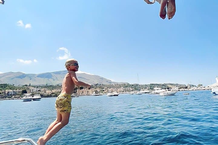 Palermo Day Boat Tour to Mondello & Capo Gallo with Lunch photo 4