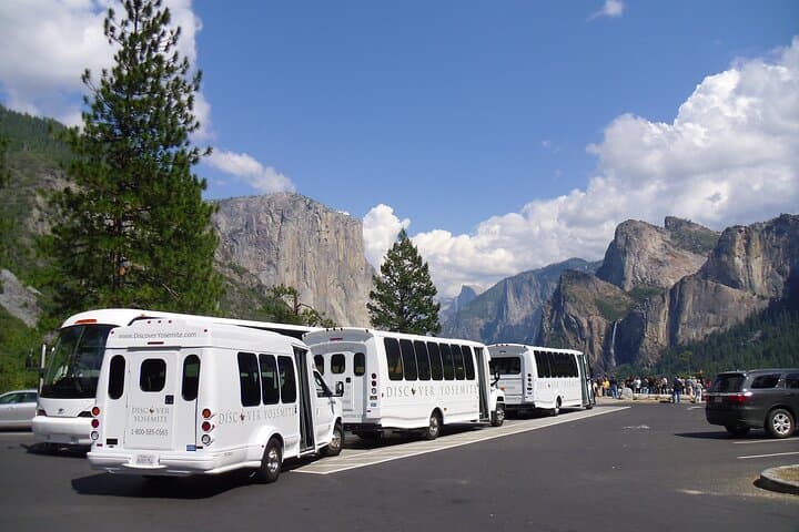 Yosemite Highlights Small Group Tour: Full-Day Guided Visit to Yosemite Valley & Glacier Point