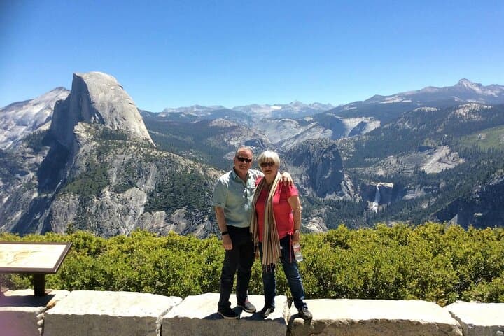 Yosemite Highlights Small Group Tour: Full-Day Guided Visit to Yosemite Valley & Glacier Point photo 4