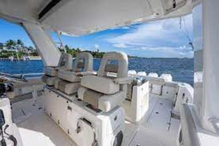 Ma'alaea Humpback Whale Watch: Intimate 2-Hour Cruise from Maui photo 3