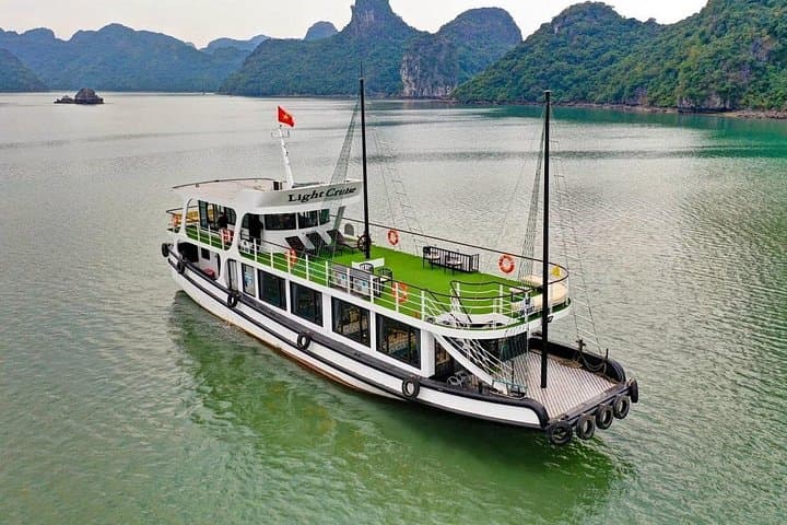 Halong Bay Light Cruise: Small-Group Day Tour to Sung Sot, Titov & Kayak the Lagoon photo 1