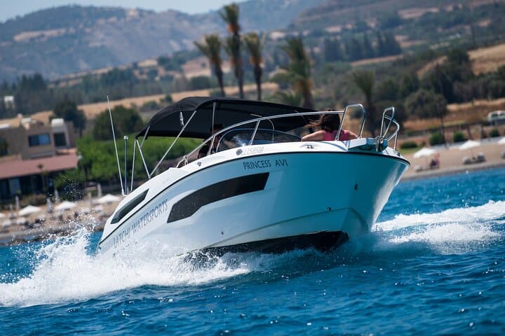 Paphos Luxury Speedboat to Blue Lagoon, Akamas & Manolis Caves photo 2