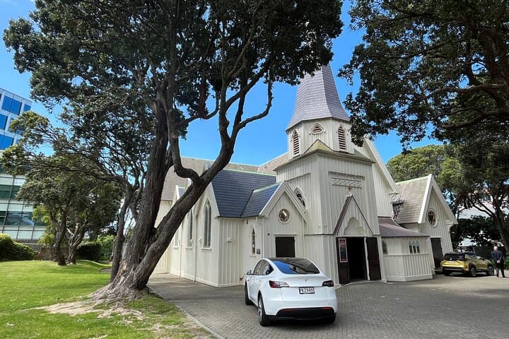 Wellington Electric Tesla Private Tour: City, Cable Car & Miramar Peninsula photo 3
