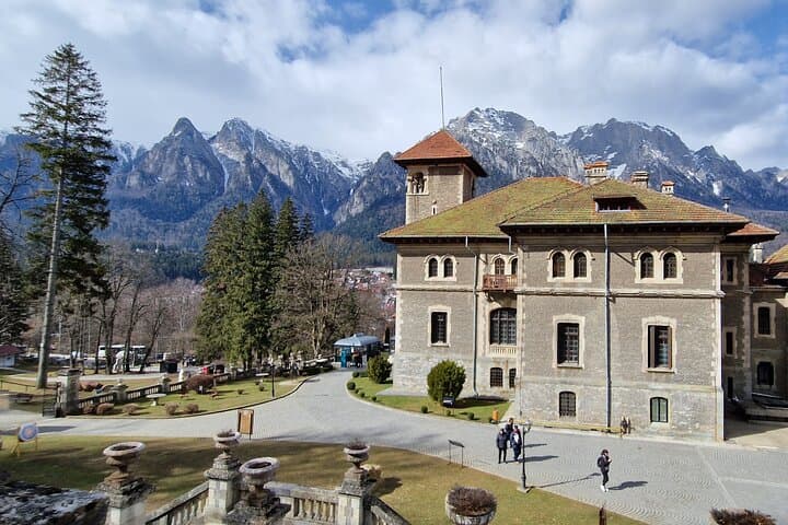 Peles and Cantacuzino Castles Day Tour from Brașov: Royal Residences & Mountain Views