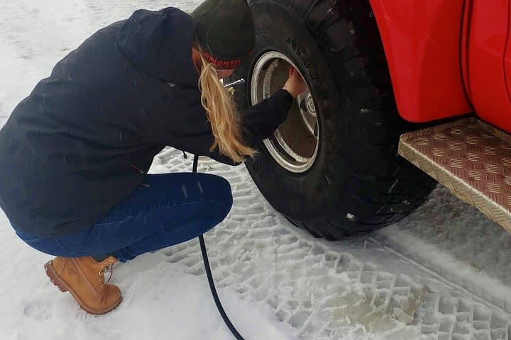 Arctic Trucks Driving 101: Super Jeep Adventure from Reykjavík photo 4