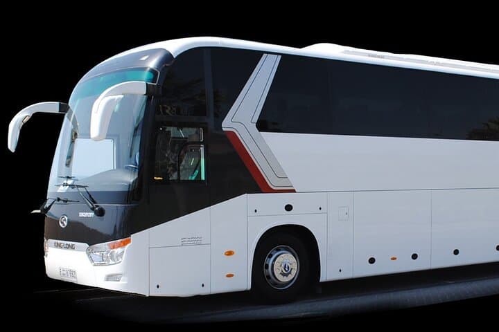 Dubai Airport Bus Transfer: Private One-Way Coach for Groups (15 Pax) photo 2