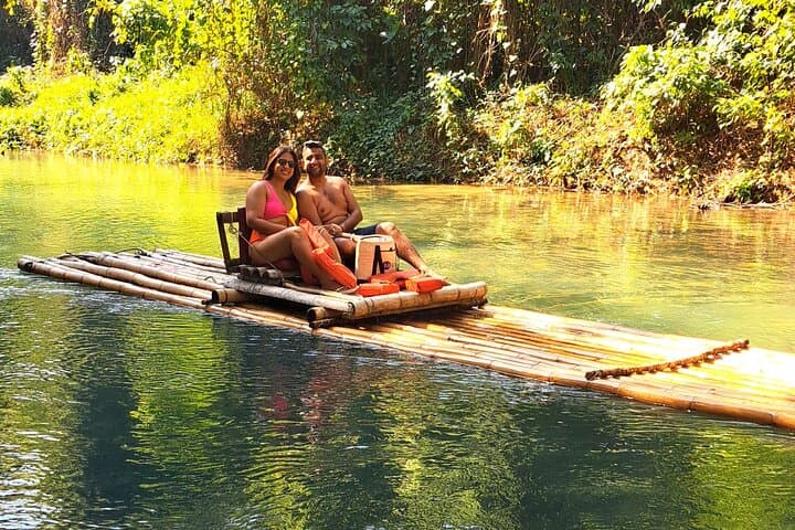 Martha Brae Bamboo Rafting: Classic Montego Bay River Ride
