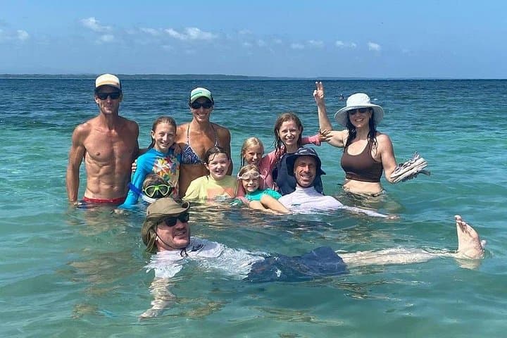 Isla Iguana Snorkeling from Playa Venao: Protected Reefs & Island Trails Day Trip photo 4