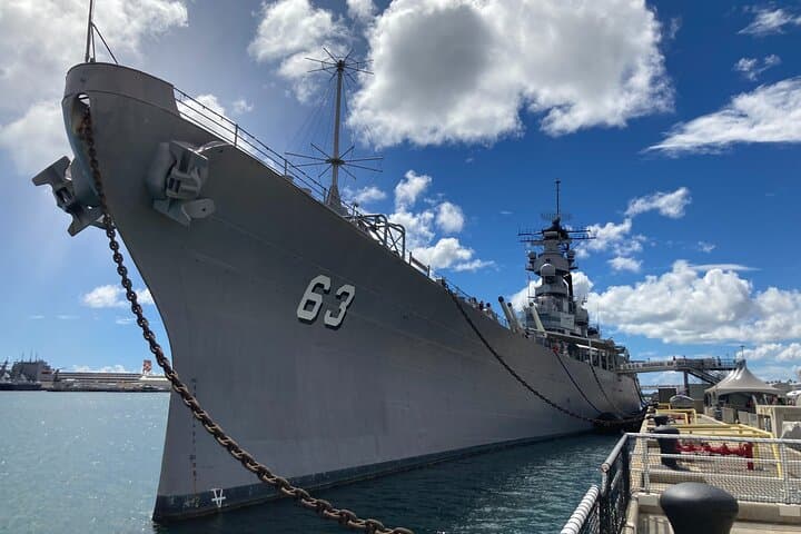 Pearl Harbor VIP Limousine Tour: USS Arizona & the Mighty Mo photo 5