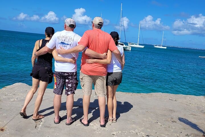 Plane-Spotting and Beach-Hopping: St. Martin/St. Maarten Magical Tour photo 4