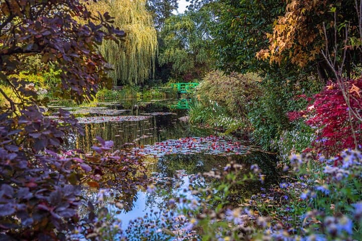 Private Giverny Day Trip from Paris — Monet’s House & Gardens with Hotel Pickup photo 2