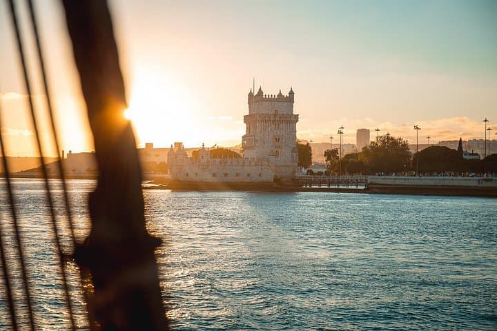 Lisbon Sunset Boat Party on the Tagus — DJ Cruise & Club Entry photo 4