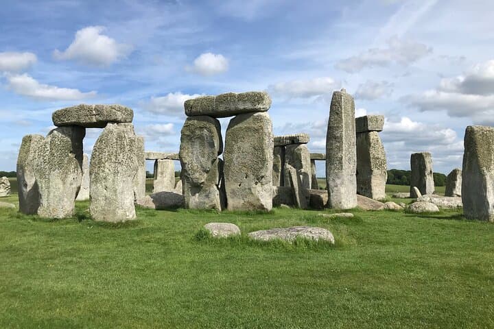 Private London to Southampton Port Transfer with Flexible Sightseeing photo 6
