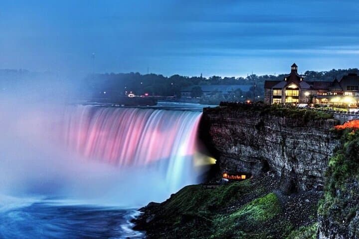 Niagara Falls Night Tour: Dinner, Fireworks Boat Cruise & Illumination Experience photo 4