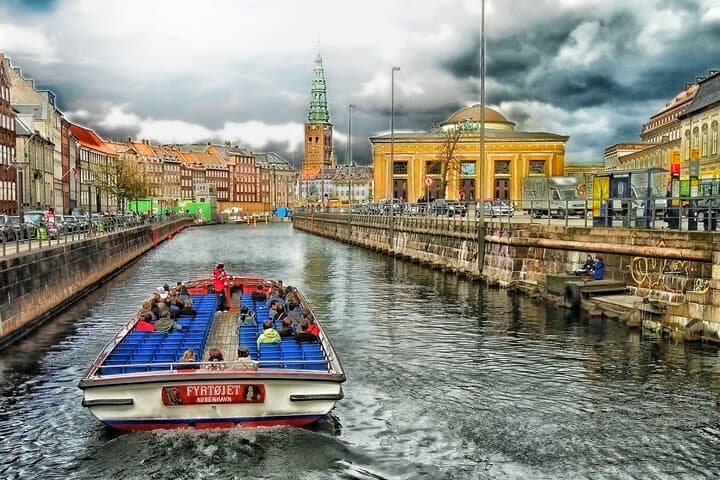 Private Transfer Odense to Copenhagen with 2-Hour Roskilde Stop at RAGNAROCK photo 4