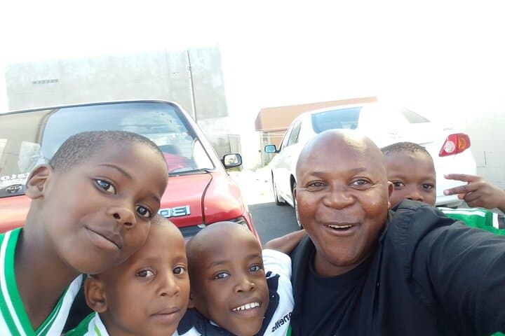 Meet Locals in a Cape Town Township: Interactive Walking Tour with Kids & Dance