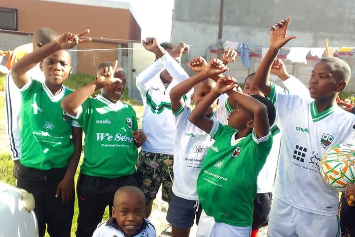 Meet Locals in a Cape Town Township: Interactive Walking Tour with Kids & Dance photo 3