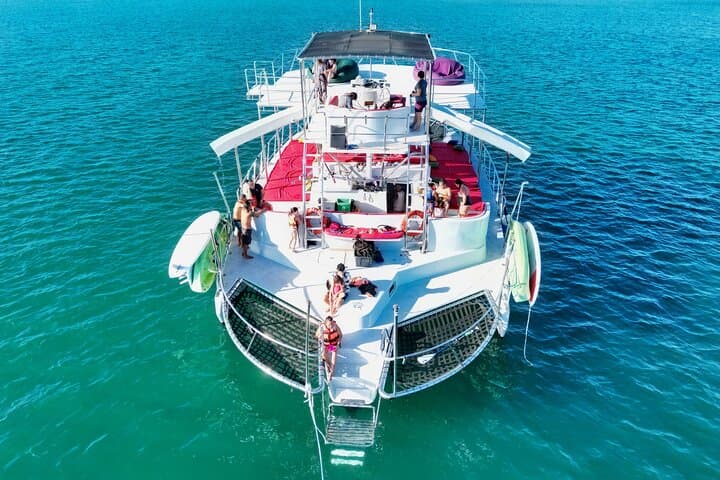 Private Yacht Charter on ChicaFun 1: Waterslides & Snorkel in Banderas Bay photo 5