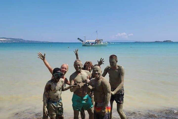 Kefalonia Cruise to White Rocks, Vardiani & Xi (Xi Beach) with Lunch and Wine photo 5