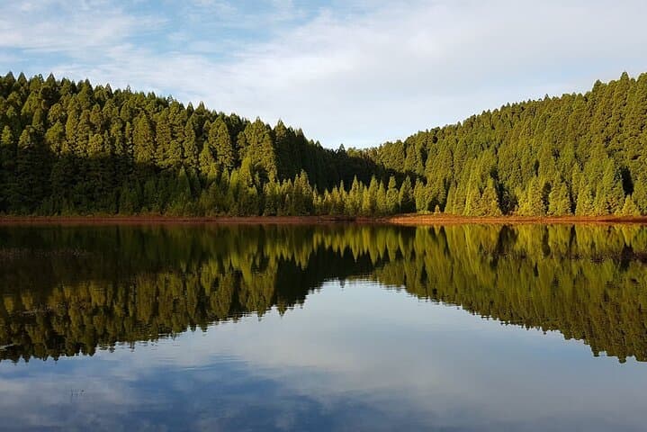 Sete Cidades Half-Day Guided Tour from Ponta Delgada — Lakes, Viewpoints & Azorean Flora photo 5